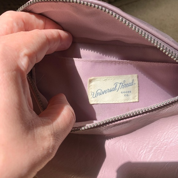 Universal thread crossbody - Picture 2 of 2